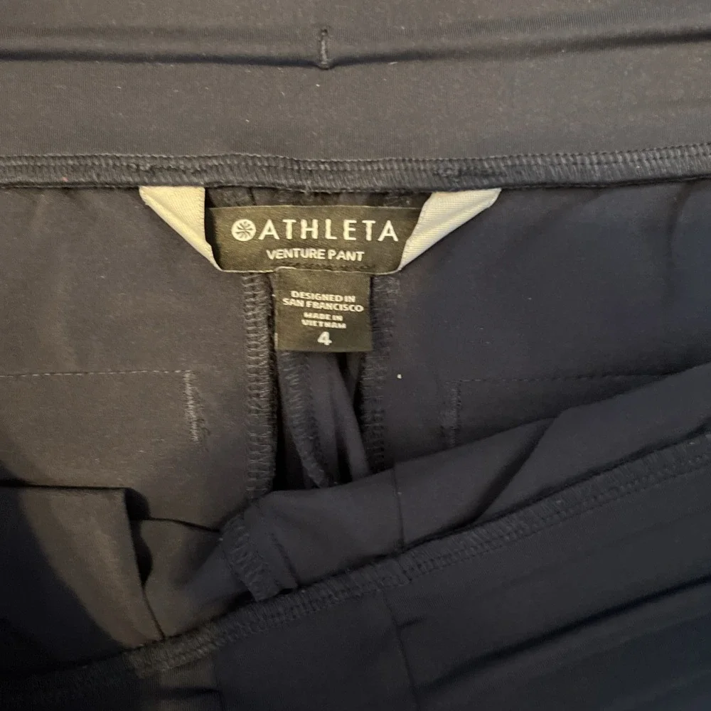 Athleta Venture‎ Navy Blue Jogger Travel Pant Women's Size 4